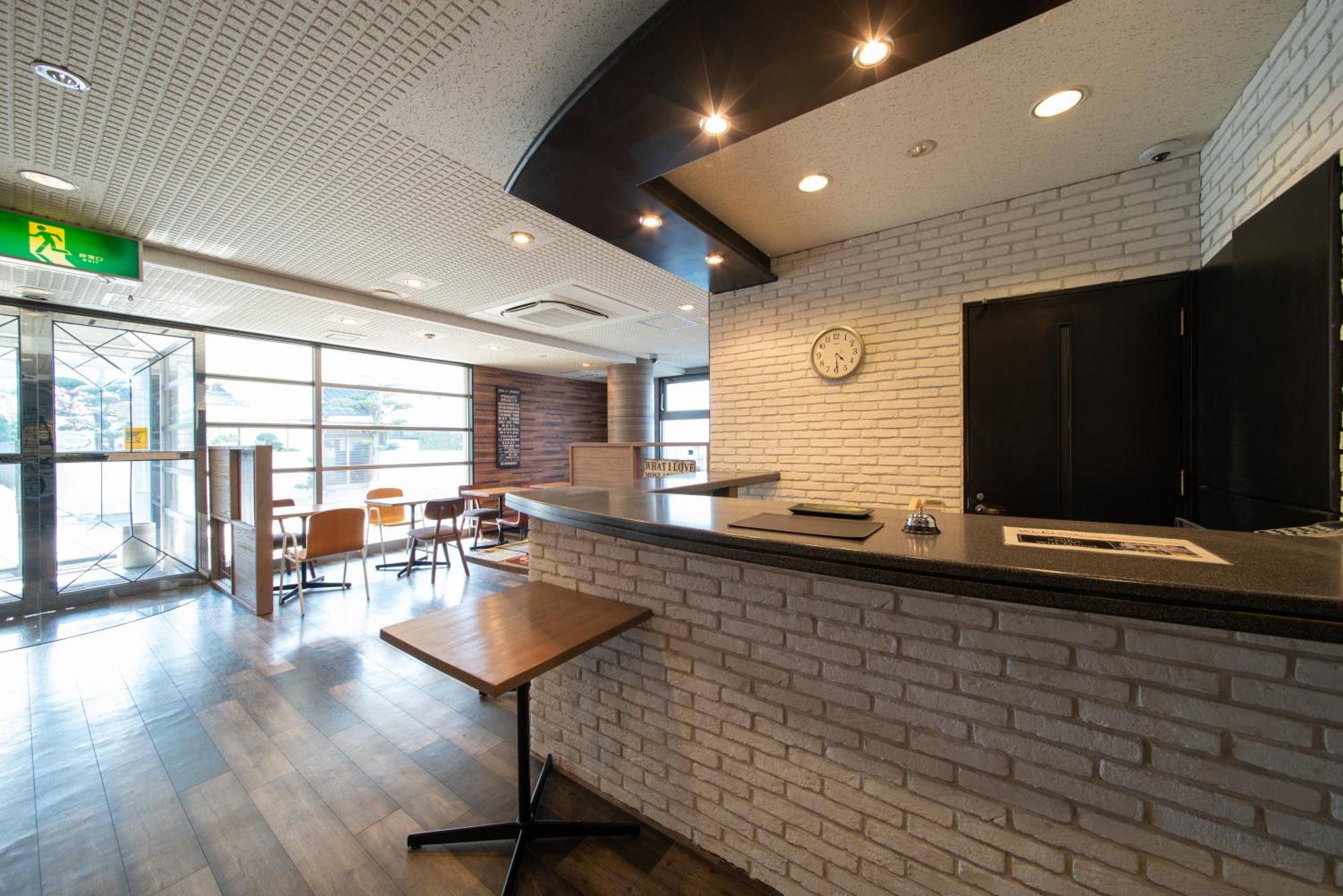 飞鸟酒店 唐津市 外观 照片